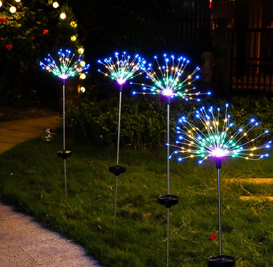 Set Luxos de Lămpi Solare Tip Artificii – Opțiuni 2/4/8/20 Bucăți cu Suport Metalic, 90 LED-uri Strălucitoare, Lumină Multicolor și Senzor de Lumină pentru O Ambianță Spectaculoasă