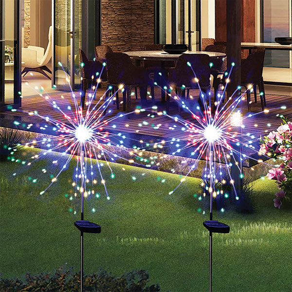 Set Luxos de Lămpi Solare Tip Artificii – Opțiuni 2/4/8/20 Bucăți cu Suport Metalic, 90 LED-uri Strălucitoare, Lumină Multicolor și Senzor de Lumină pentru O Ambianță Spectaculoasă